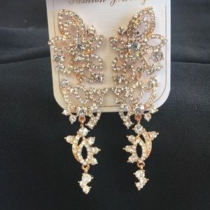 Rhinestone flower Chandelier Earrings